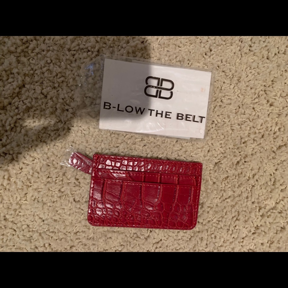 NWT B-Low the Belt Card case